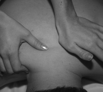 dores nas costas