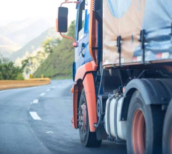 transporte de cargas perigosas